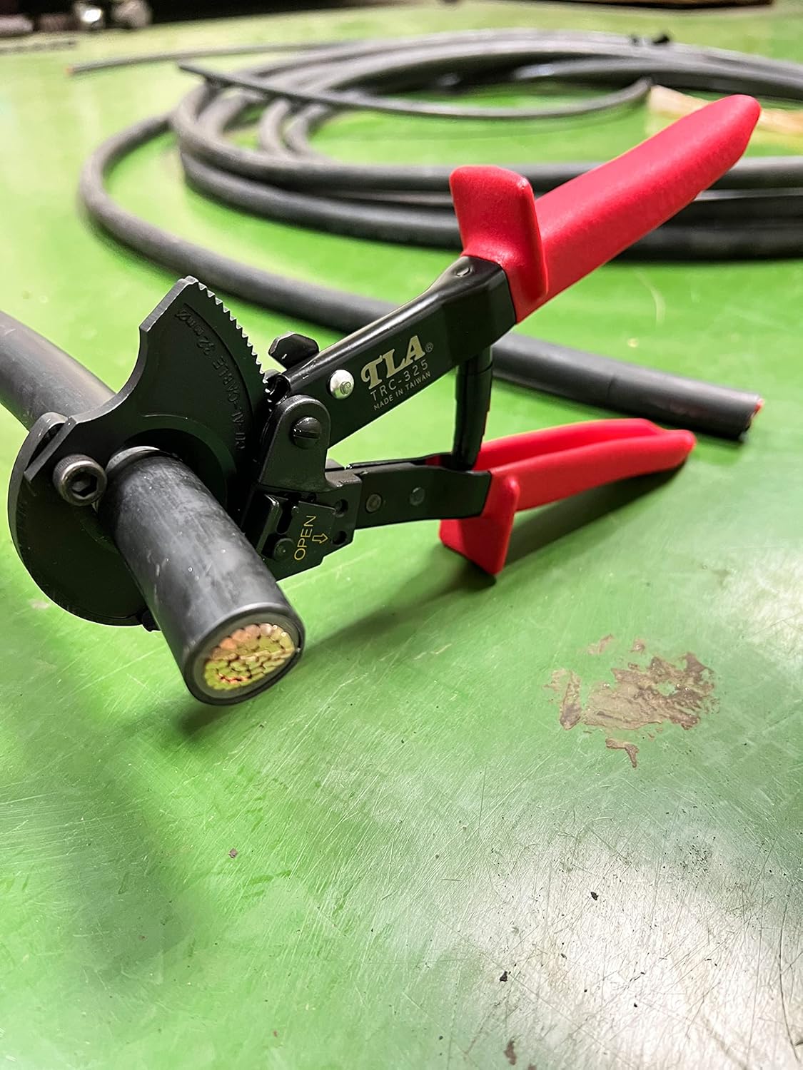 Ratchet Cable Wire Cutter O561