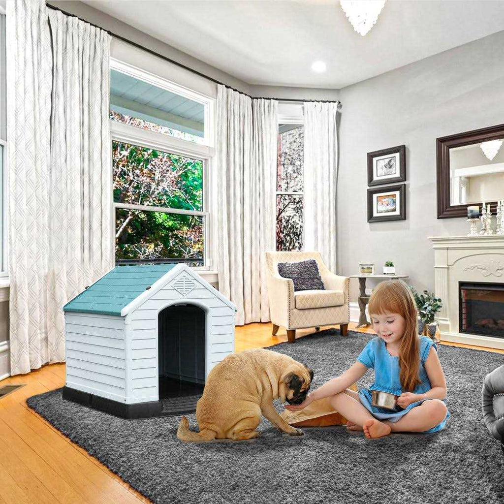 Plastic Dog House R540295