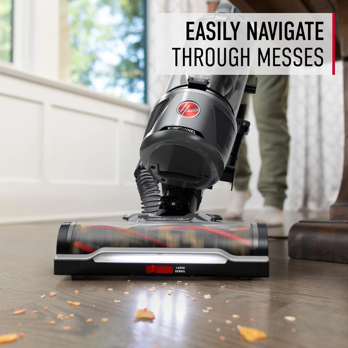 Bagless Upright Vacuum Cleaner R9243