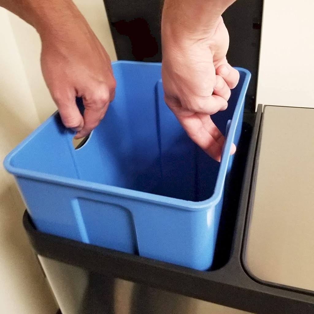 16 Gallon Stainless Steel Step Trash Can X681