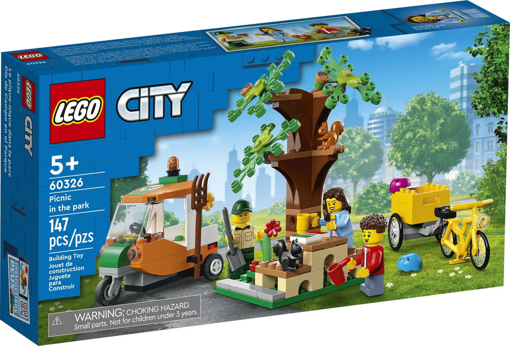 147 Piece Building Kit with 3 Minifigures U63991