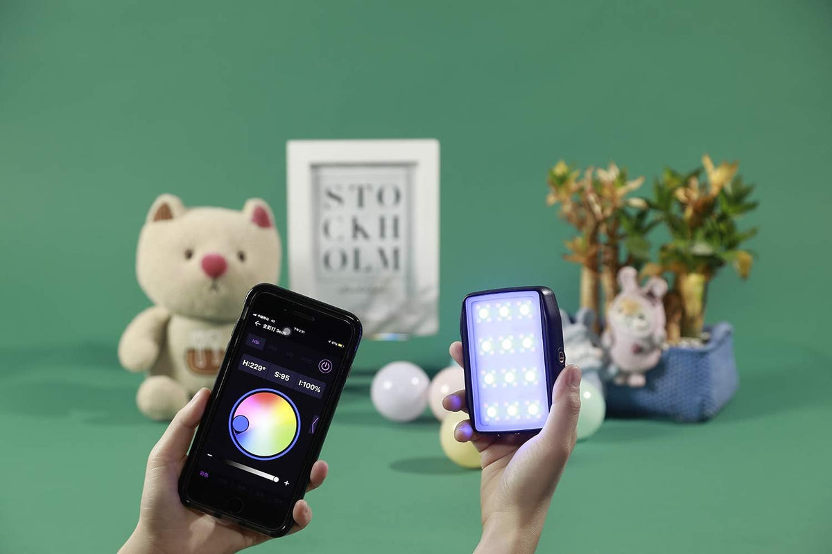 5W RGB Pocket On Camera Light 2500-9000K S763