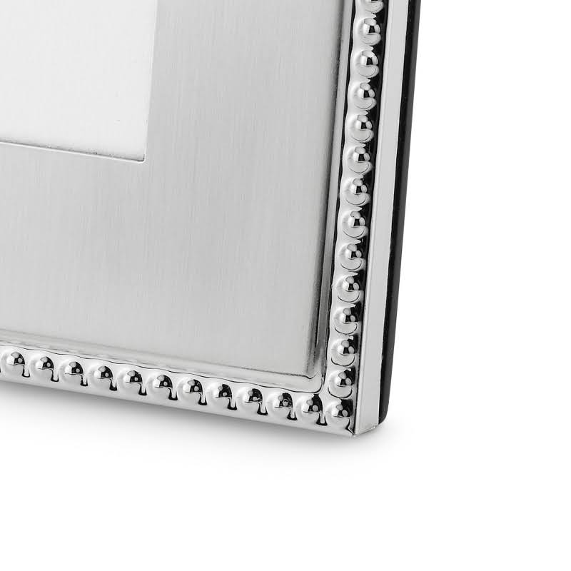 Silver Beaded 8 x 10 Frame Y66604