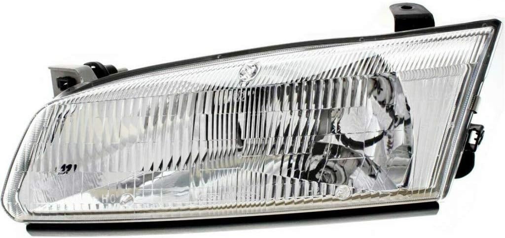 1997-1999 Toyota Camry Pair Head Lights Driver and Passenger Side X4608