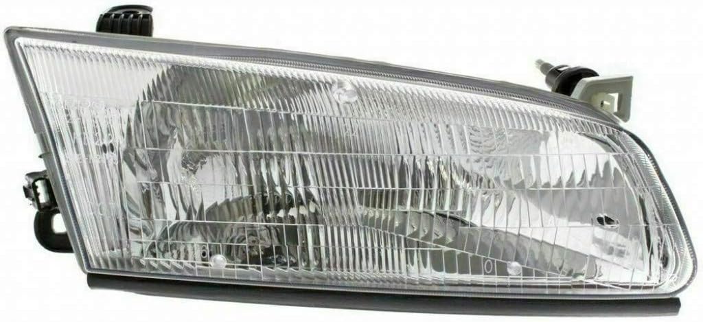 1997-1999 Toyota Camry Pair Head Lights Driver and Passenger Side X4608