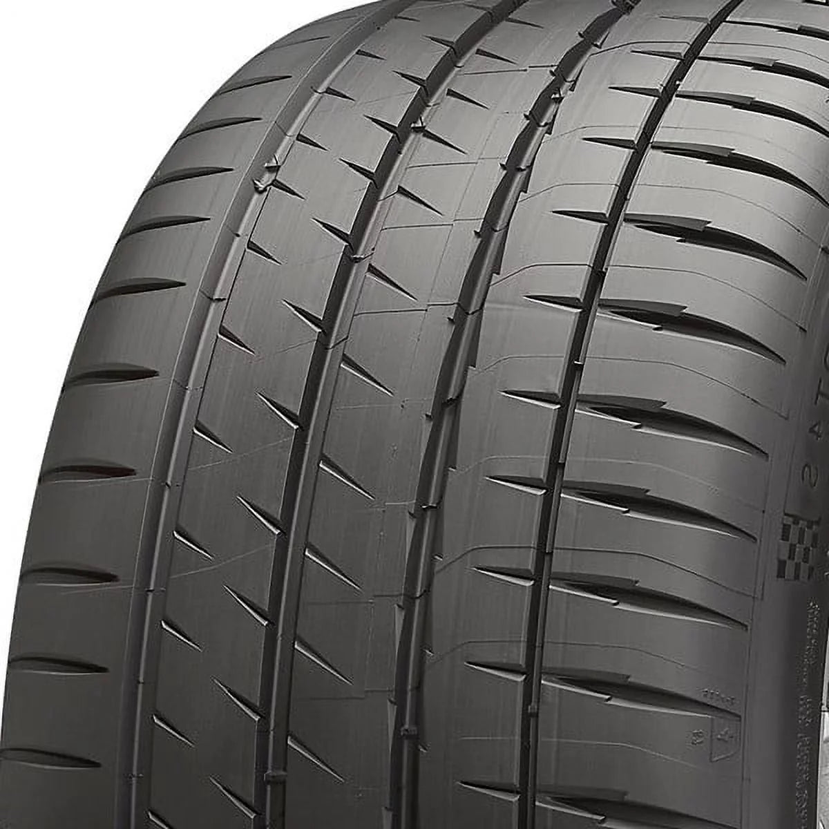 Set of 4 245/45R19 Performance Tires J335054