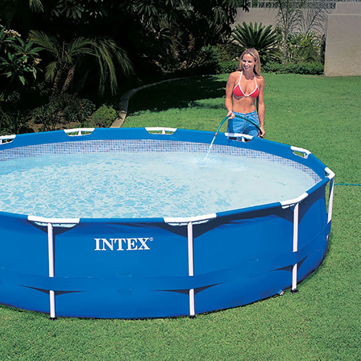 12'x30 Swimming Pool with Pump, Ladder, and Cover T66269