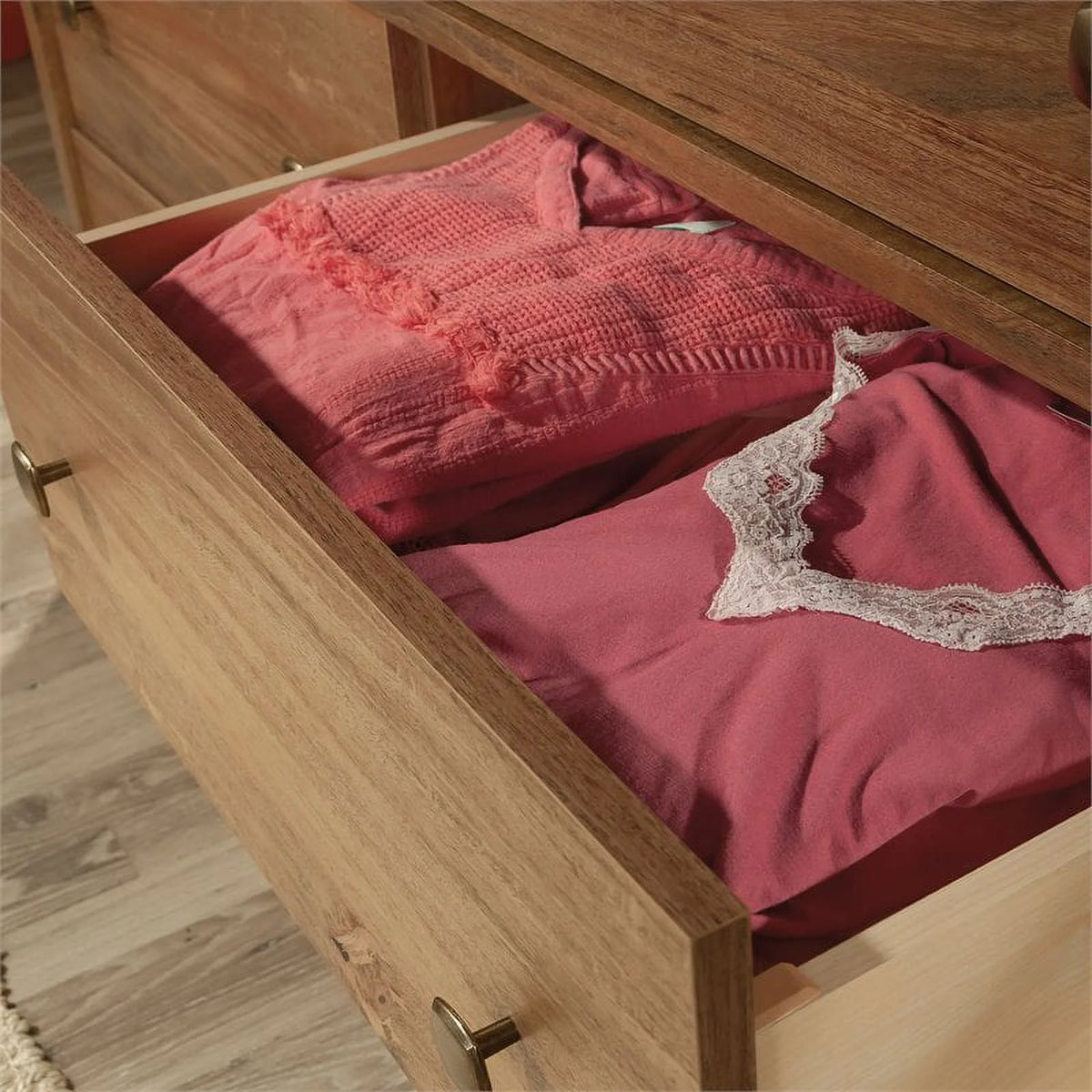 6 Drawer Wooden Dresser G8222