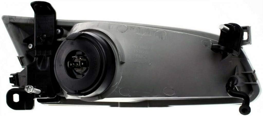 1997-1999 Toyota Camry Pair Head Lights Driver and Passenger Side X4608