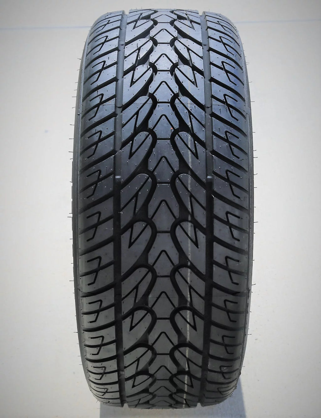 Set of 4 275/55R20 117H XL A/S Performance Tires R20897