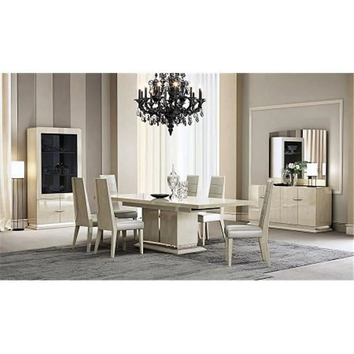 Dining Table O660
