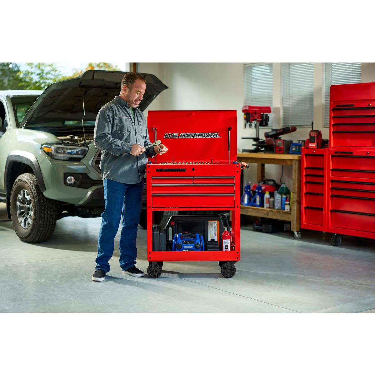 30 in. 4-Drawer Tech Cart, Red B40132