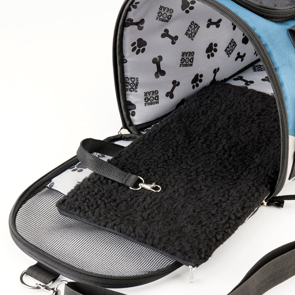 Blue Pet Carrier H6871