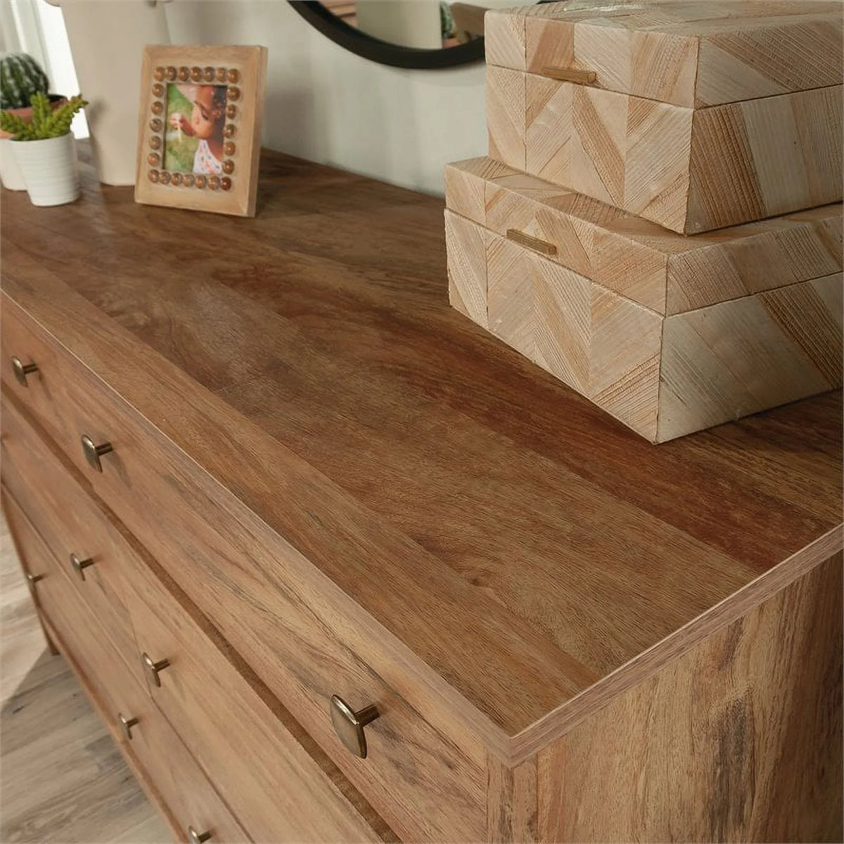 6 Drawer Wooden Dresser G8222