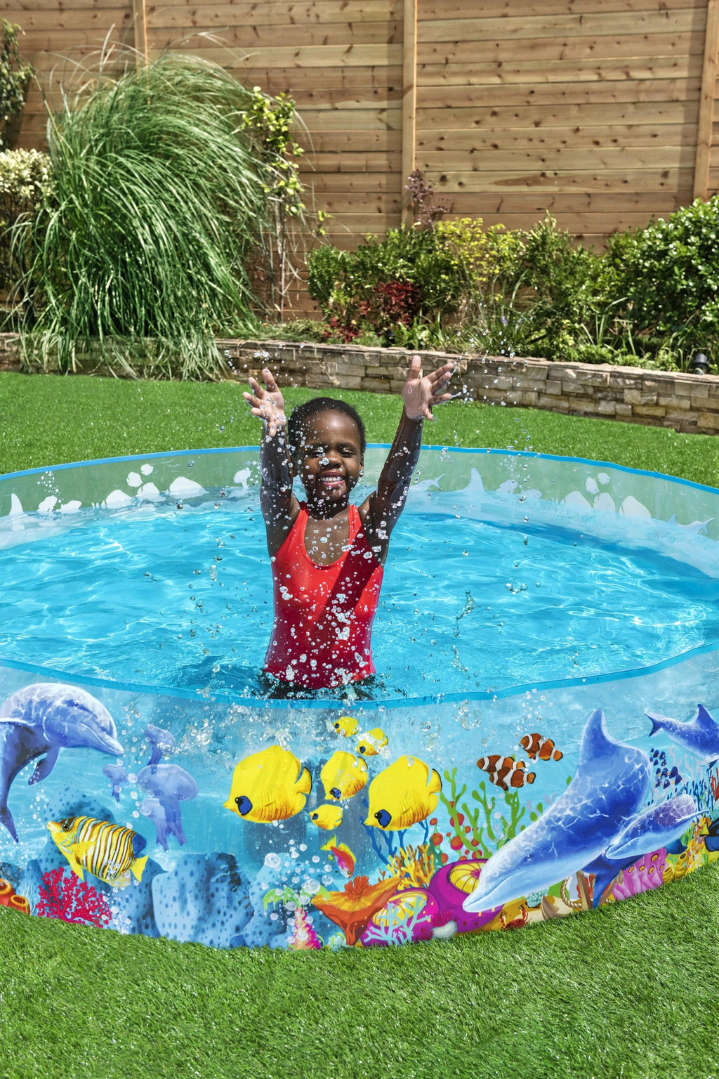 8' x 8' Multicolor Round Kiddie Pool B597
