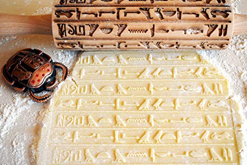 Wooden Embossing Rolling Pin Q91089
